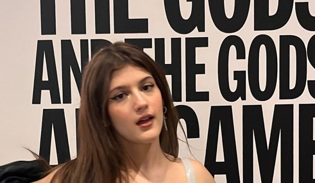 jenny-popach-a-rising-gen-z-influencer