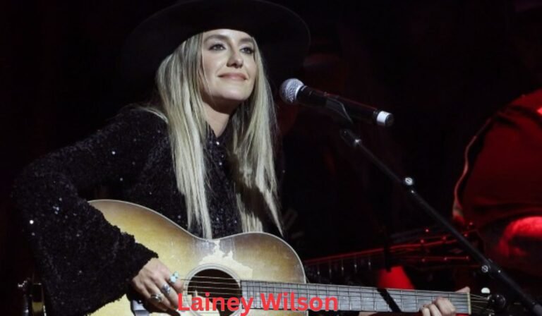 lainey-wilson